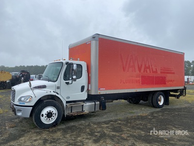 2013 Freightliner M2106 4x2 Camion fourgon