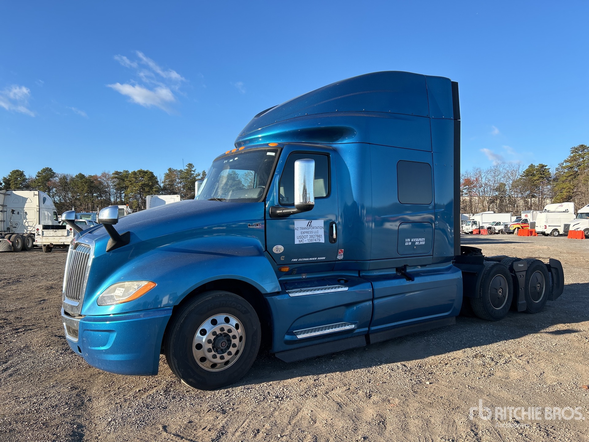 2019 International LT625 6x4 T/A Sleeper Truck Tractor