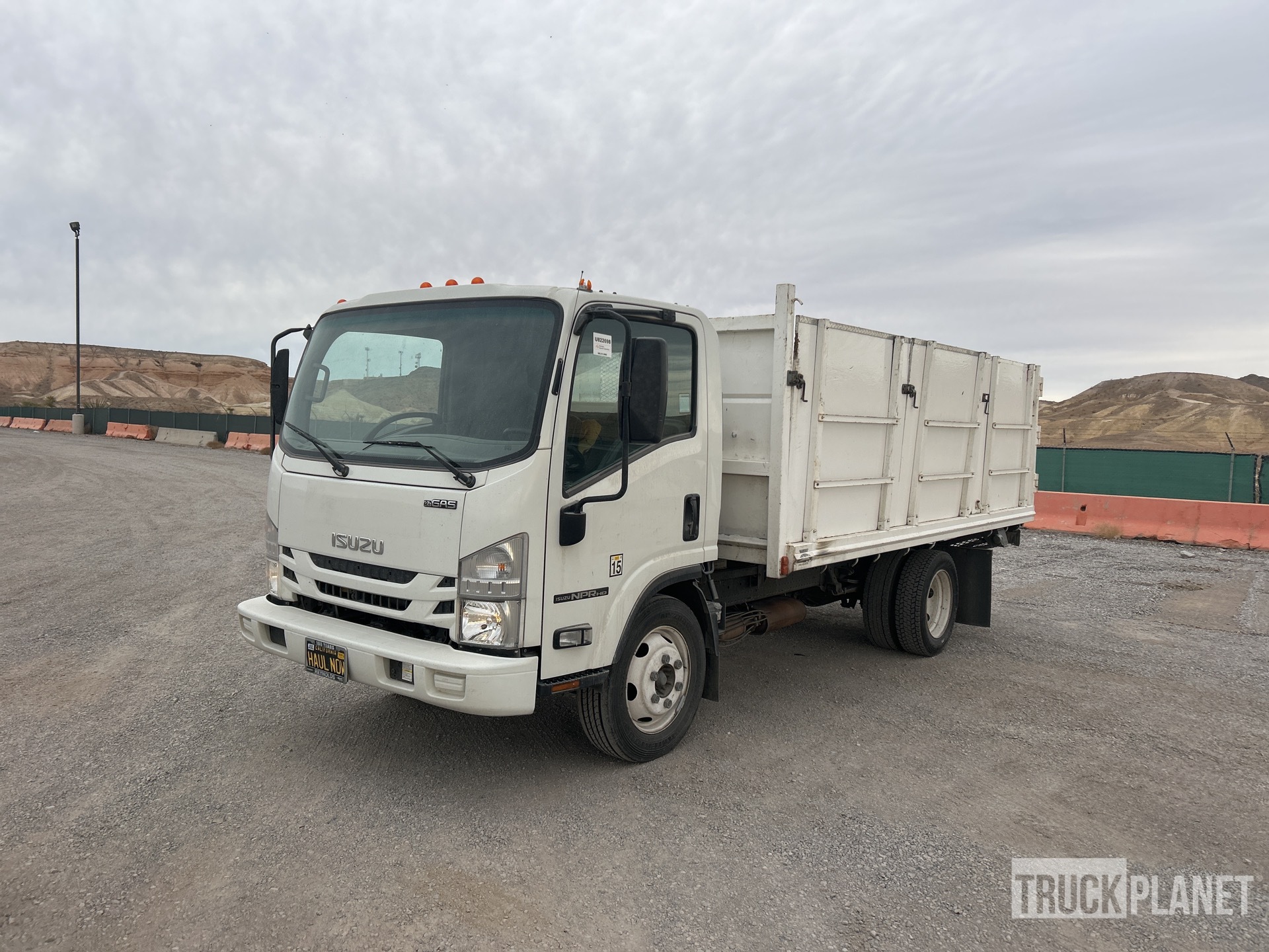 2018 Isuzu NPRHD 4x2 Wywrotka