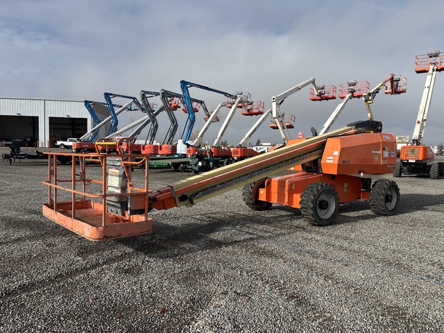 2013 JLG 600S
