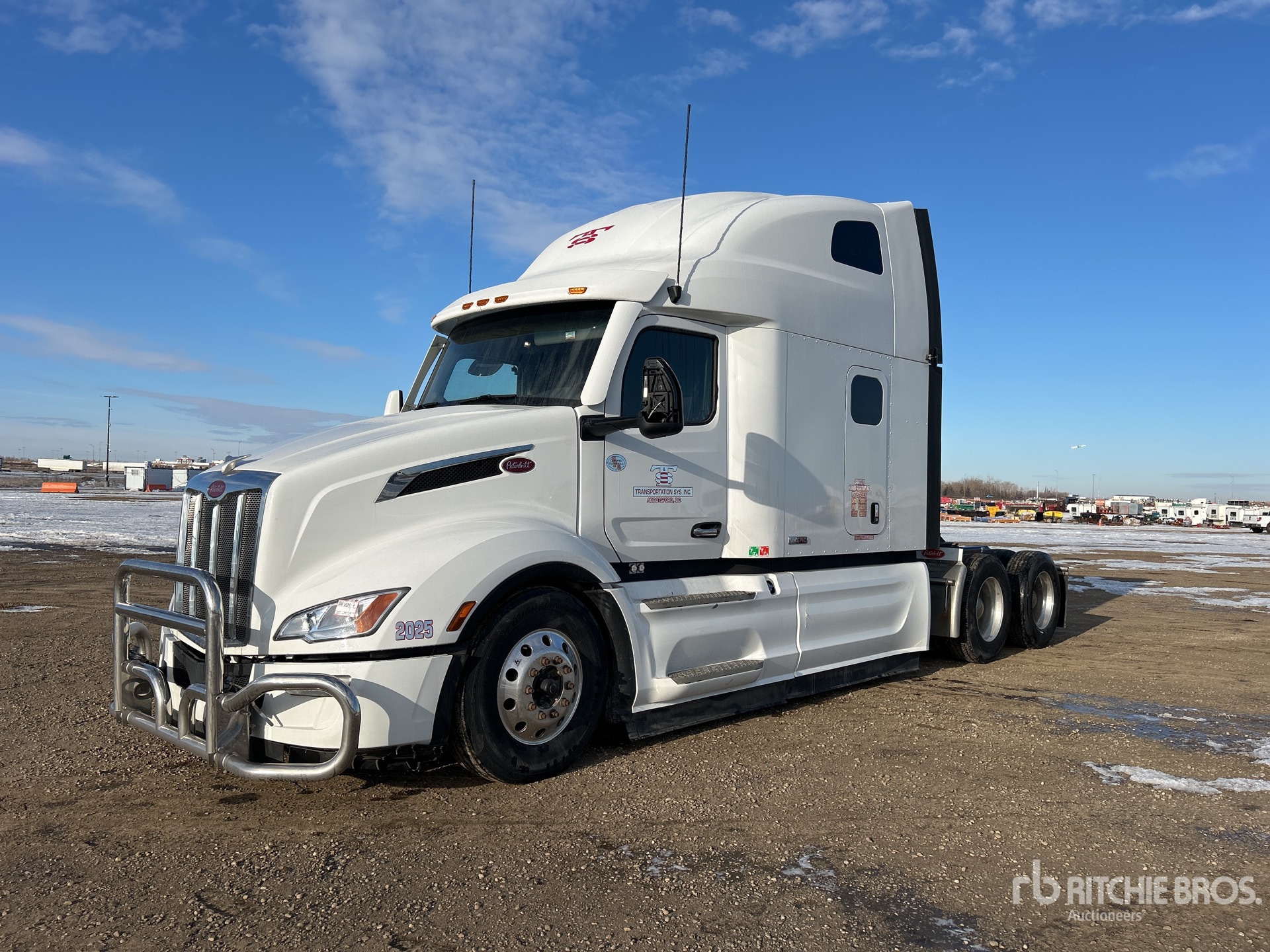 2024 Peterbilt 579 6x4 Cabeza Tractora Cabina Dormitorio