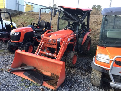 2020 Kubota LX2610HSDC 4WD Utility Tractor