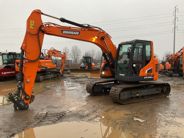 2022 Doosan DX140LCR-5 Tracked Excavator