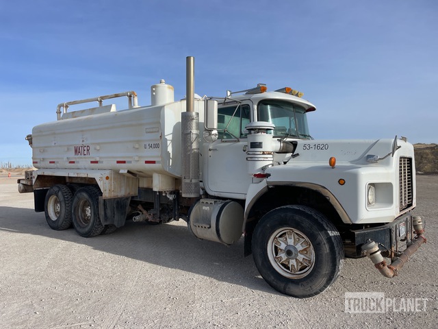 1994 Mack RB600 6x4 Water Truck in West Valley City, Utah, United ...