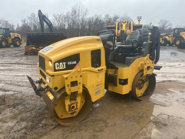 2021 Caterpillar CB34B