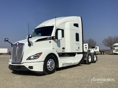 2023 Kenworth T680 6x2 T/A Sleeper Truck Tractor