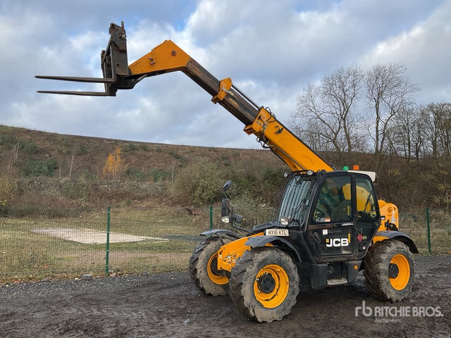 2016 JCB 535-95 Telehandler | Ritchie Bros. Auctioneers
