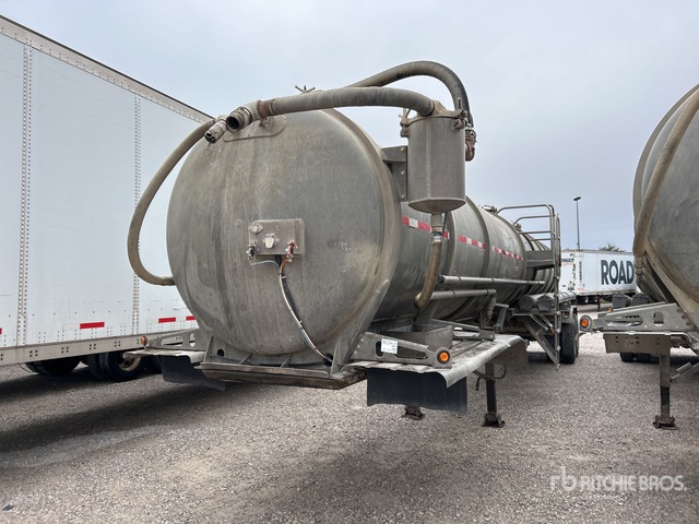 2018 Southern Welding 150 bbl T/A Rimorchio cisterna con aspirazione ...