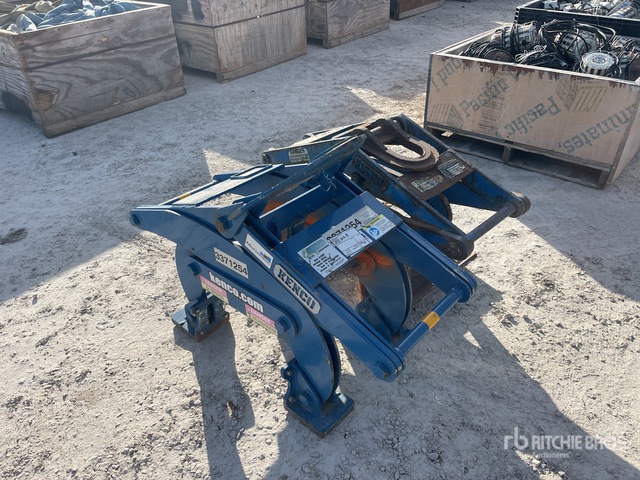 Jr Picker Quantity of (2) Kenco J Pickers | Ritchie Bros. Auctioneers