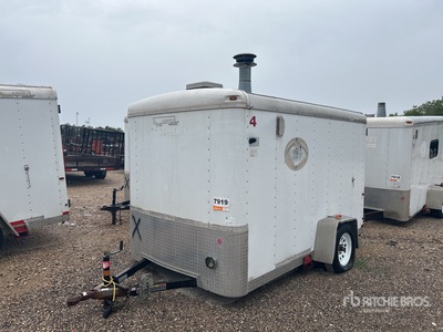 Thor LD3015 Ground Heater in 2011 Dolittle 10ft S/A Enclosed Trailer