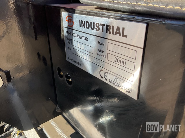 MINI EXCAVADORA FF INDUSTRIAL FF12R
