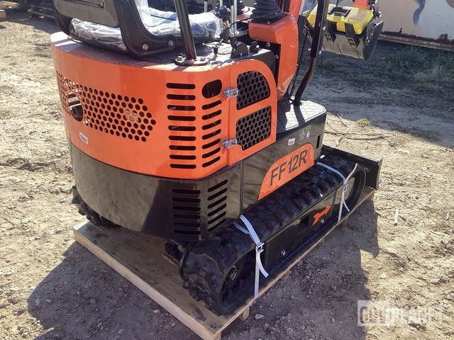 39 Surplus 2024 FF Industrial FF12R Mini Excavator - Unused in