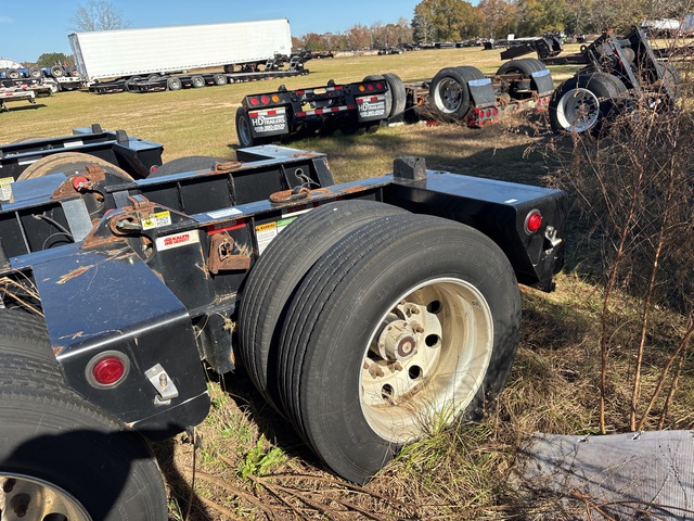 2021 Kalyn Siebert 112TSAF S/A Booster Axle