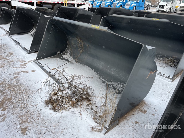 CNH America 100 in Wheel Loader Bucket | Ritchie Bros. Auctioneers