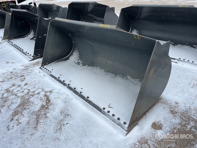 CNH America 102 in Wheel Loader Bucket | Ritchie Bros. Auctioneers