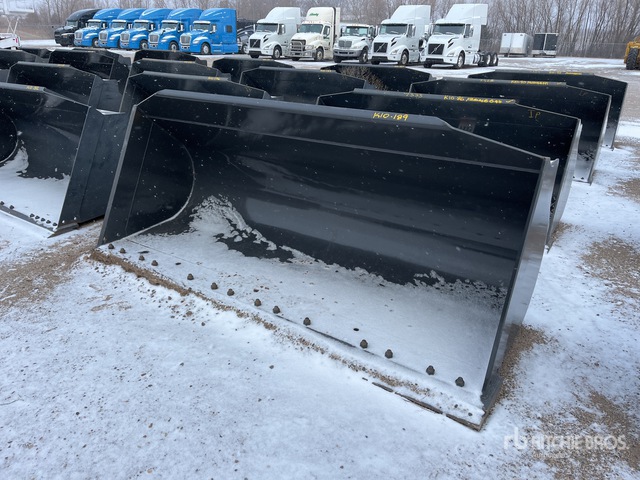 CNH America 120 in General Purpose Wheel Loader Bucket | Ritchie Bros ...