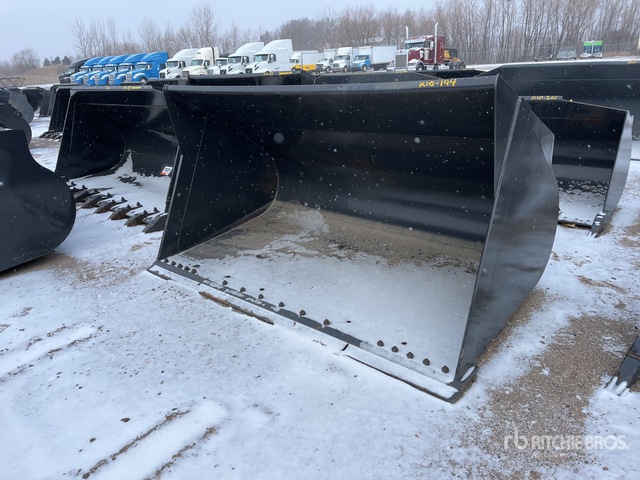 CNH America 102 in Wheel Loader Bucket | Ritchie Bros. Auctioneers