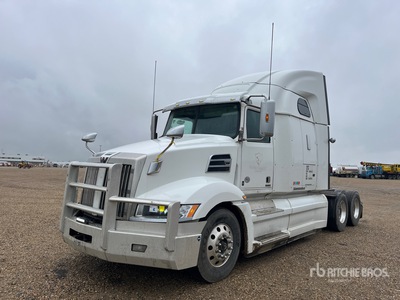 2020 Western Star 5700 6x4 T/A Sleeper Truck Tractor