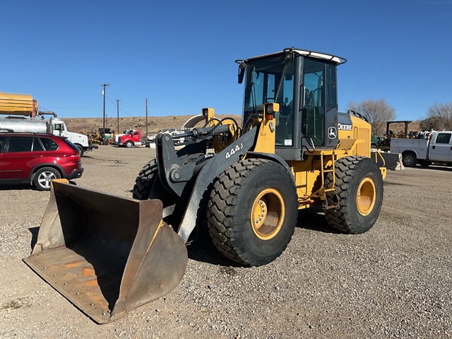 2004 John Deere 444J