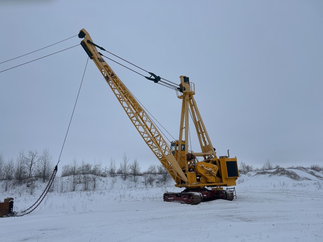 Washington 108-110 Crawler Dredge