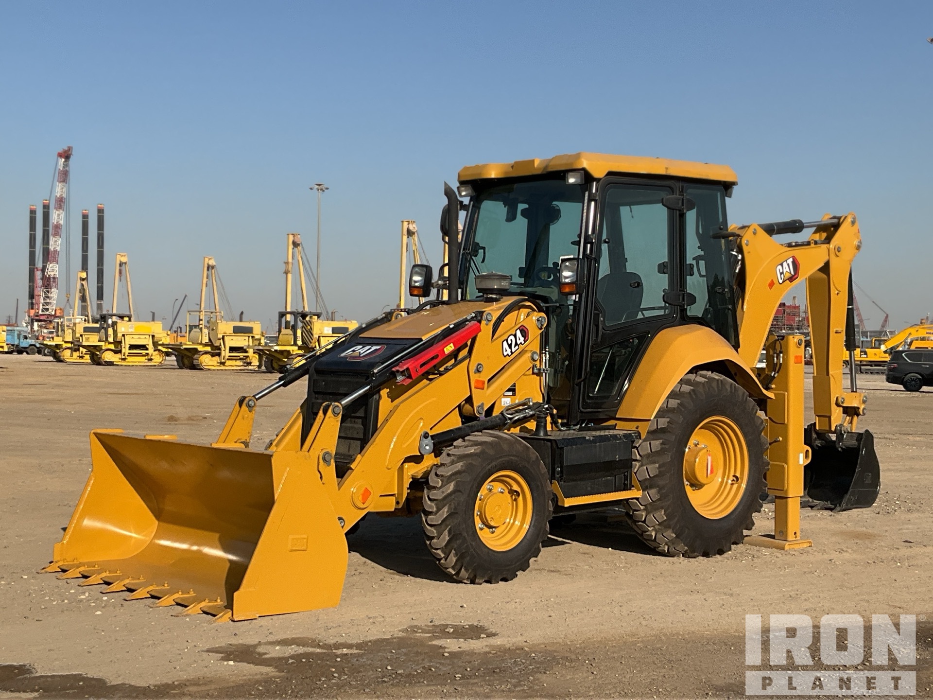 2024 Cat 424 4x4 Backhoe Loader (Unused)