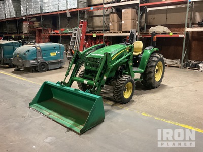 2006 John Deere 4320 4WD Utility Tractor