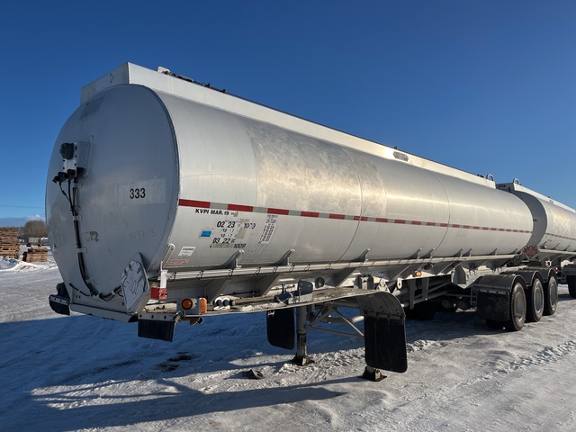 1996 Advance 35000 L B-Train Tanker Trailer 1996 Advance 35000 L B-Train Tanker Trailer