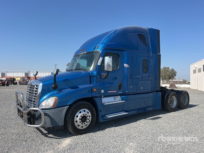 2017 Freightliner Cascadia 125 6x4 Sleeper Truck Tractor