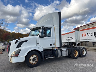 2015 Volvo VNL 6x4 T/A Day Cab Truck Tractor