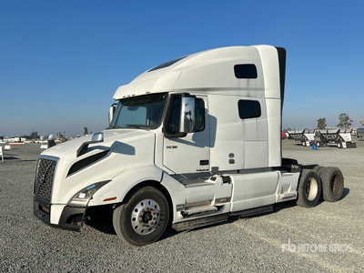 2020 Volvo VNL 6x4 T/A Sleeper Truck Tractor