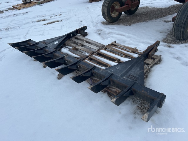 Used Dozer Rakes 118 in Dozer Rake | Ritchie Bros. Auctioneers