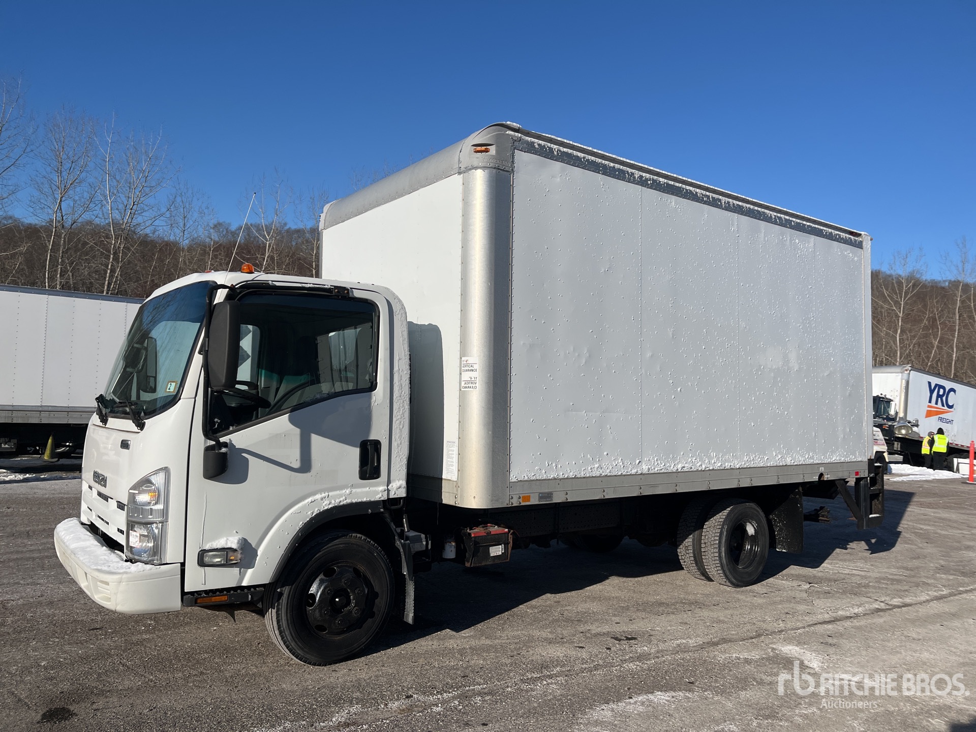 2010 Isuzu NPR 4x2 Van Truck