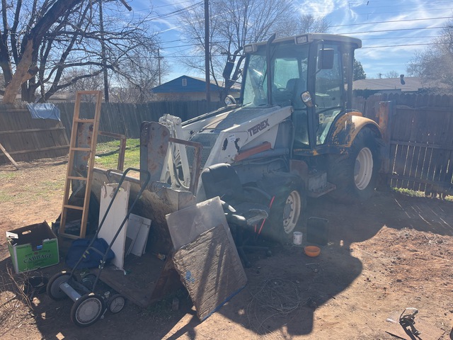 2002 Fermec 860 4x4 Backhoe Loader (Inoperable) 2002 Fermec 860 4x4 Backhoe Loader (Inoperable)