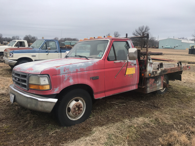 1992 Ford F-350 Custom Flatbed Truck
