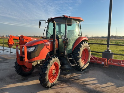 2018 Kubota M7060 - HDC 4WD Utility Tractor