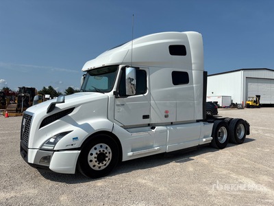 2019 Volvo VNL760 6x4 Sleeper Truck Tractor