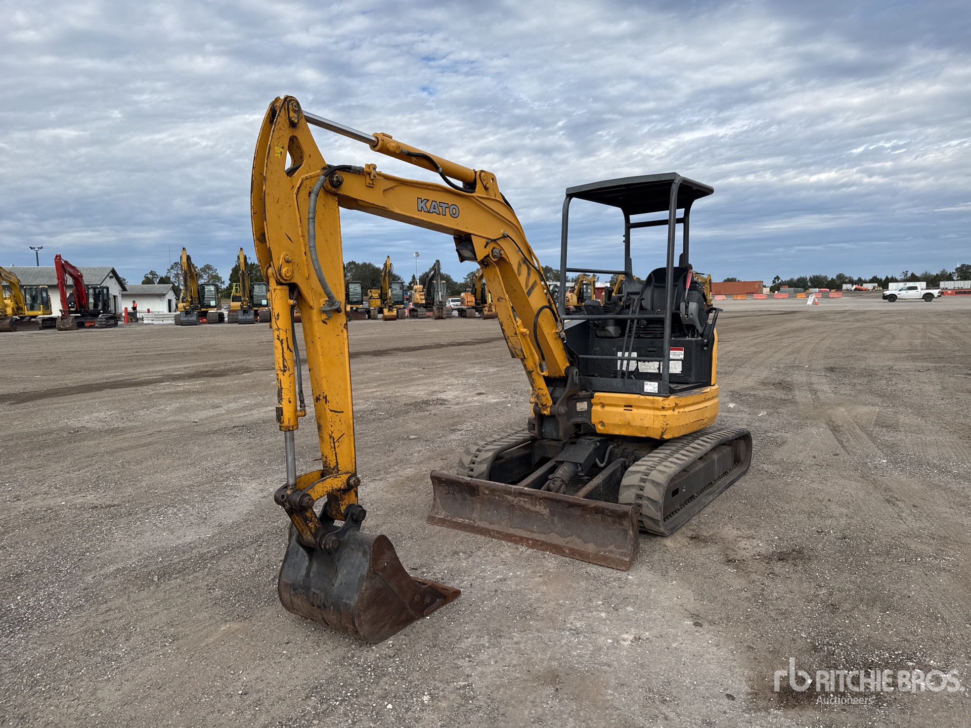 2020 Kato 35V4 Mini Excavator