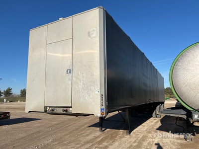 2016 East 48 ft T/A Spread Axle カーテンサイドトレーラー