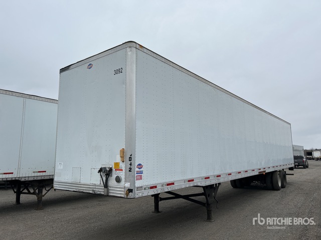 2015 Utility VS2DX 53 ft x 102 in T/A Van Trailer