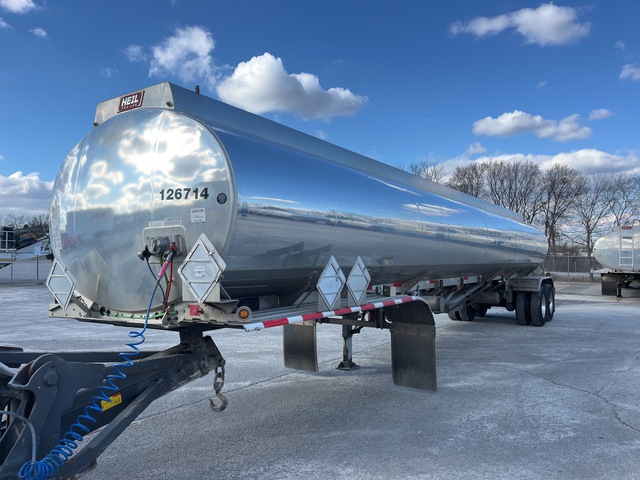 2023 Heil 9200 gal T/A Tanker Trailer