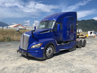 2023 Kenworth T680 6x4 Cabeza Tractora Cabina Dormitorio