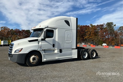 2020 Freightliner Cascadia 126 6x4 T/A Slaapcabine Trekker