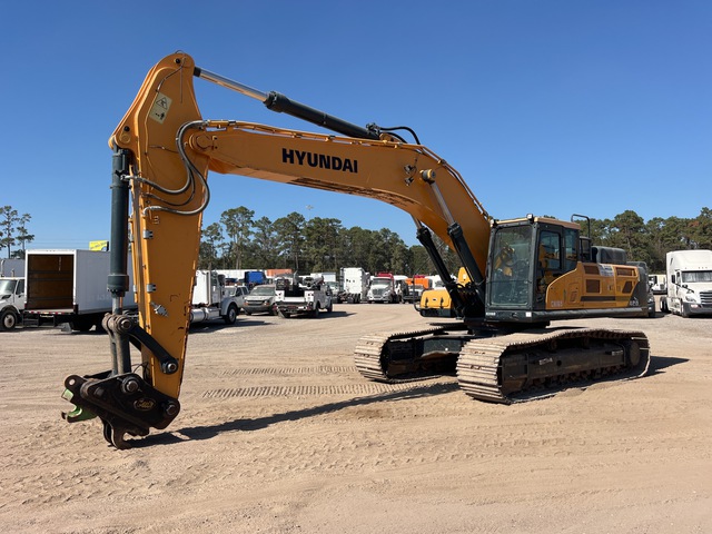2020 Hyundai HX480L Tracked Excavator