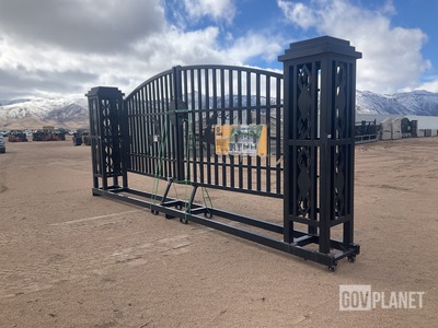 Suihe 20' Farm Iron Driveway Gate - Unused
