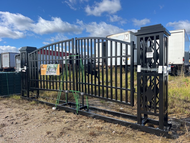 Suihe 20' Farm Iron Gate - Unused