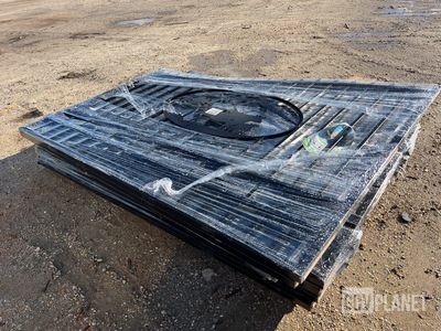 (4) Suihe 20' BI-Parting Iron Gates - Unused