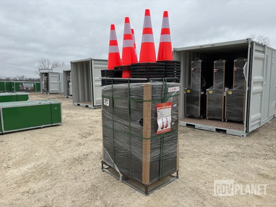 (250) Suihe 70CM Traffic Cones - Unused