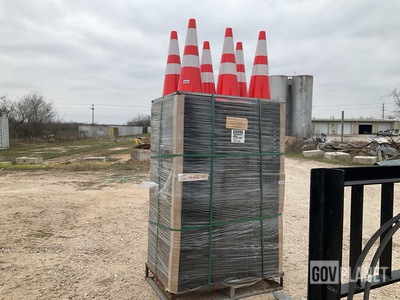(250) Suihe 70CM Traffic Cones - Unused