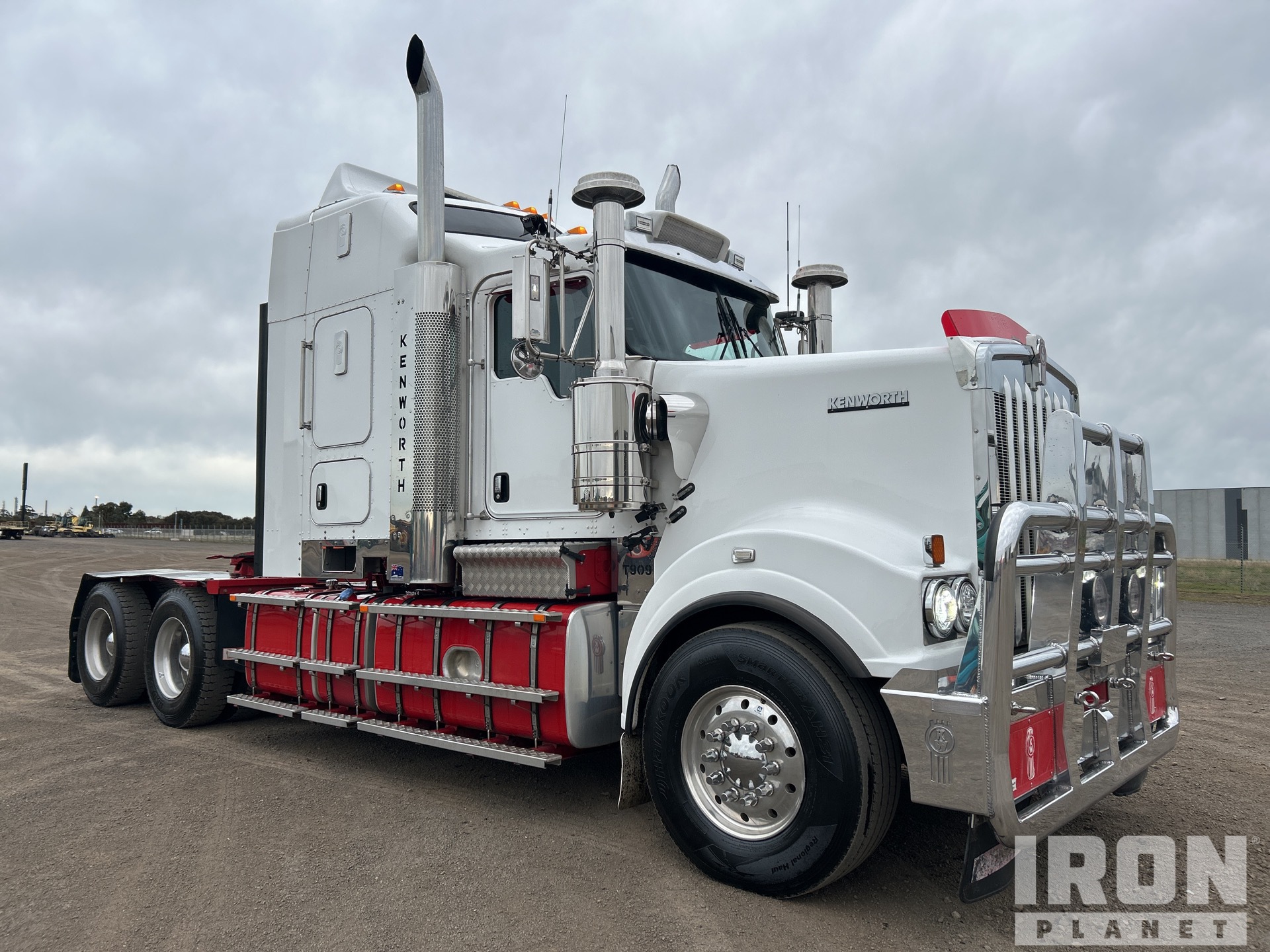 2022 Kenworth T909 6x4 Sleeper Prime Mover in Geelong, Victoria