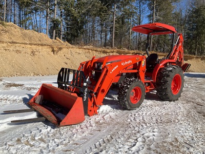 2023 Kubota MX5400HST 4WD Tractor